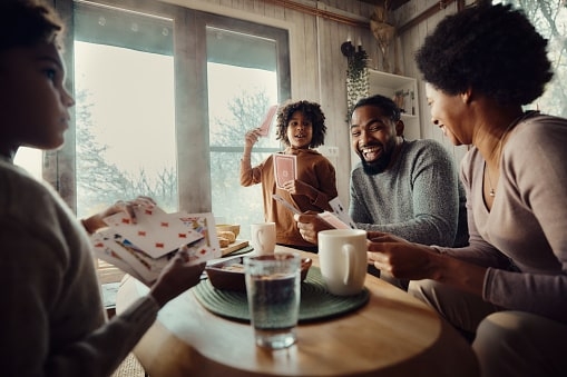 being present can help your child’s mental health