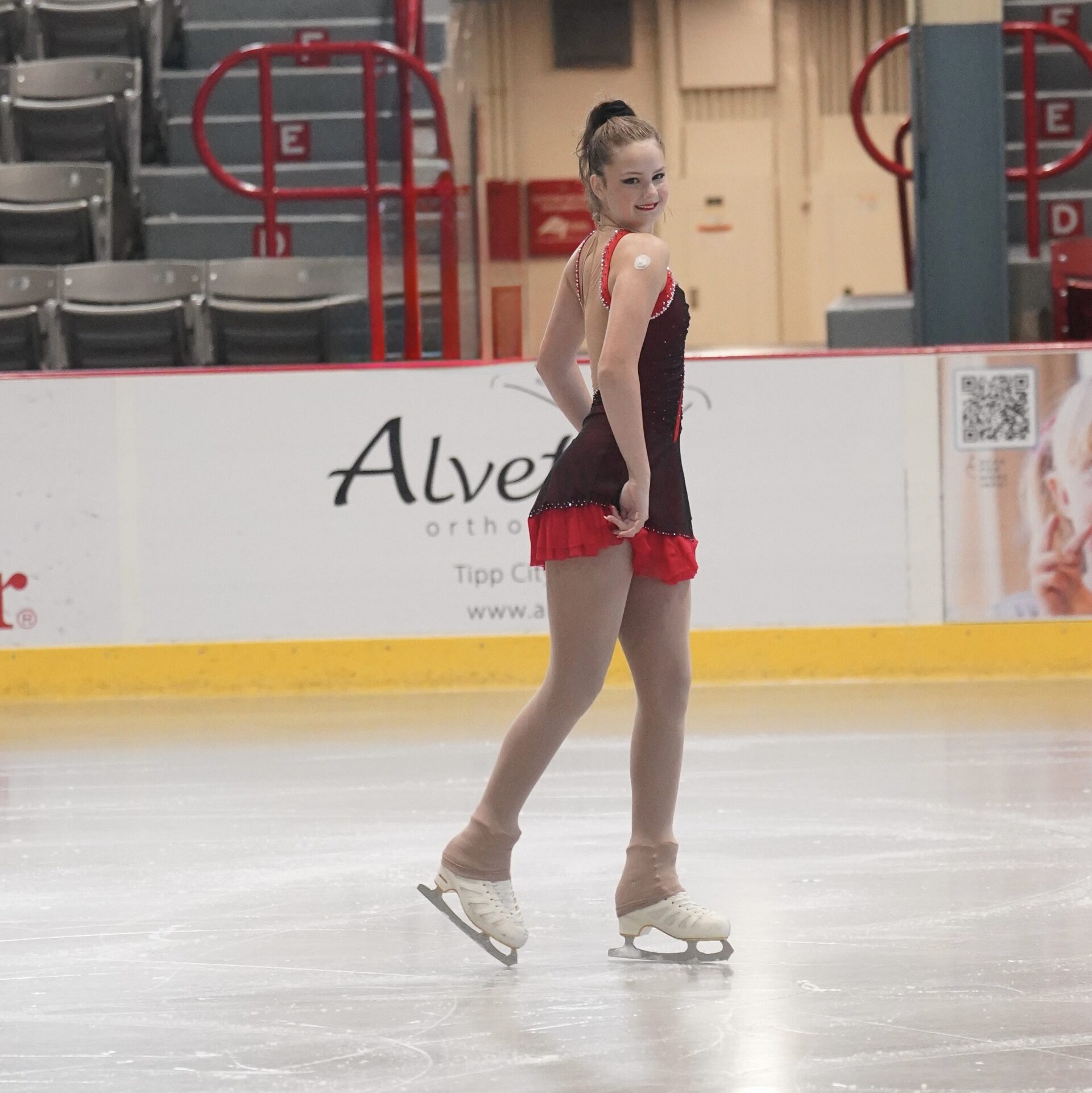Young ice skater competes with diabetes pump on her arm