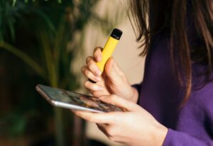 how to talk to your child about vaping